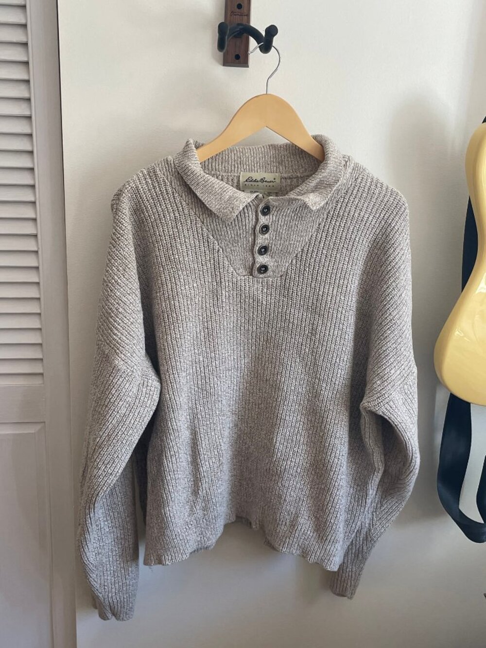 Eddie Bauer Mens Beige Chunky Sweater